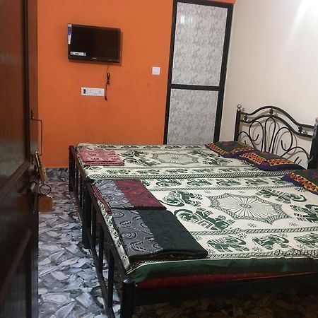 Fernandes Guest House Calangute Exterior photo