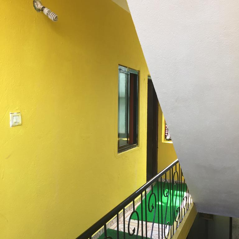 Fernandes Guest House Calangute Exterior photo